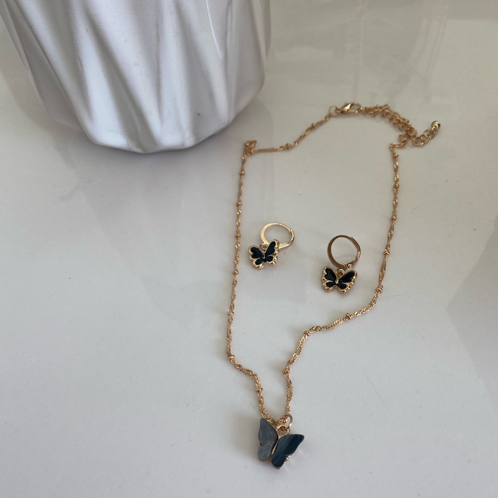 Jewelry bundle